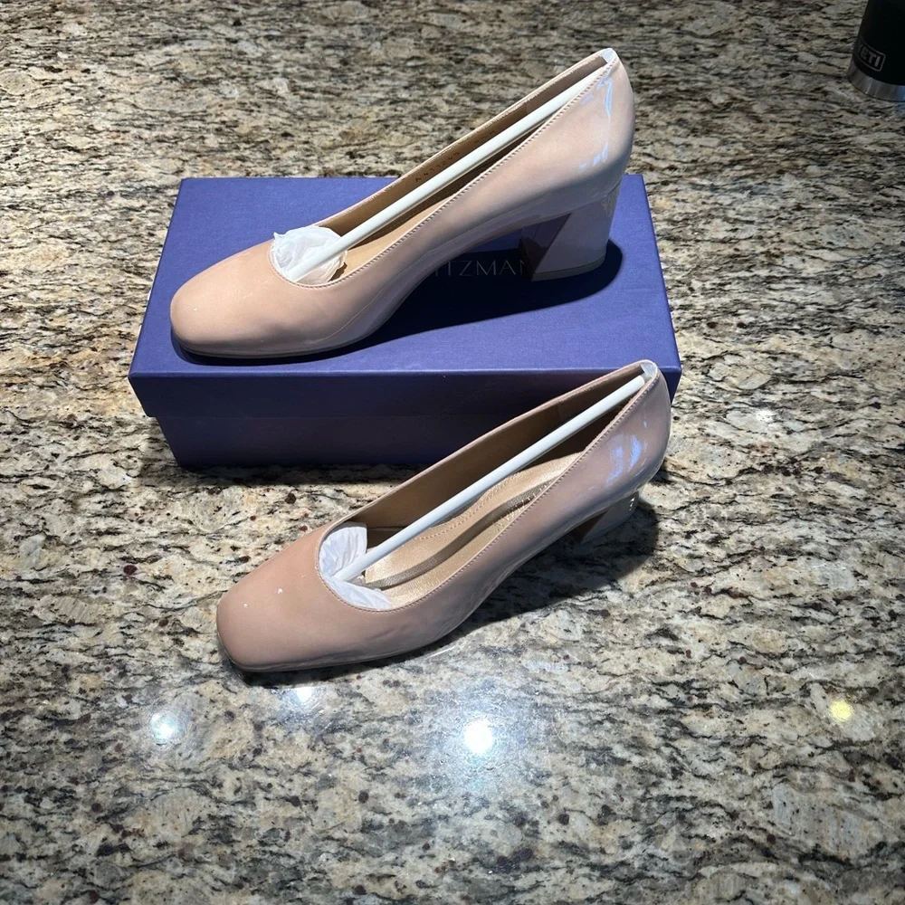 Stuart Weitzman Cream Heels - Picture 5 of 8